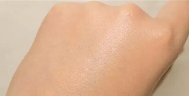 找不到一款适合自己的护肤品,不到十块的平价化妆品