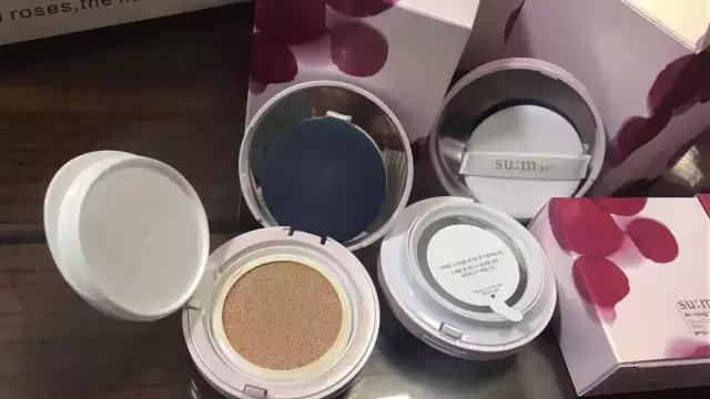 圣罗兰气垫韩国和法国的区别,韩国爱敬气垫148和118是一样的吗