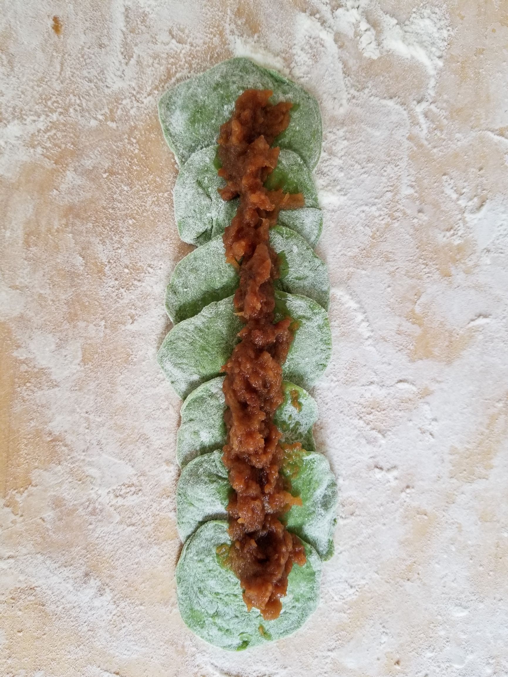 蛋清过敏宝宝的辅食,8-9个月鸡蛋过敏的辅食怎么做