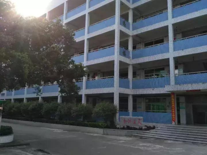 广州最美中学评选NO.10，你的母校排第几？