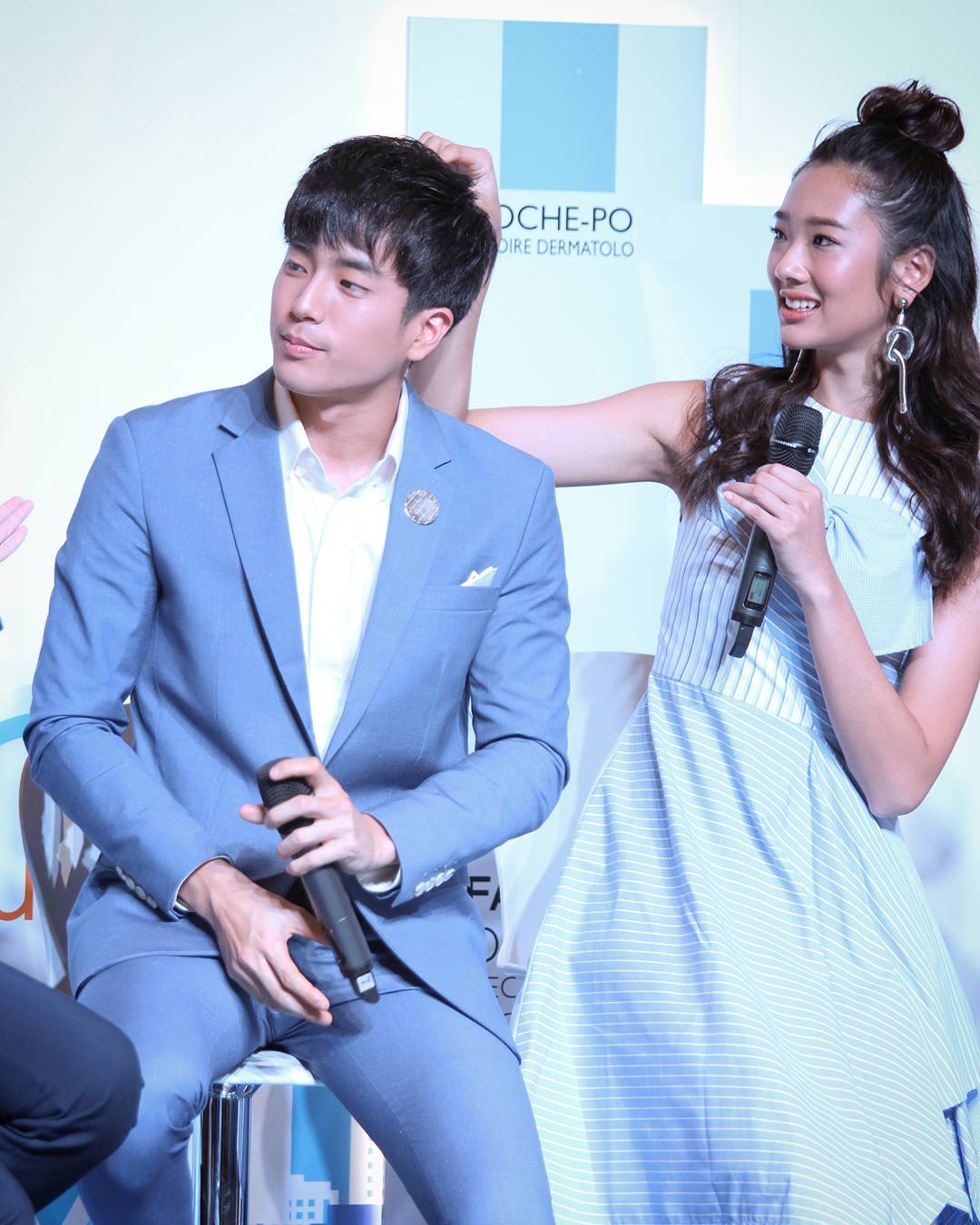 天才枪手中小琳得奖介绍自己片段,天才枪手电视剧版小琳和班克吻戏