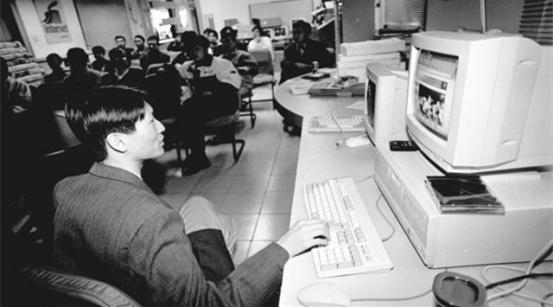 互联网大咖故事,互联网大佬起家故事