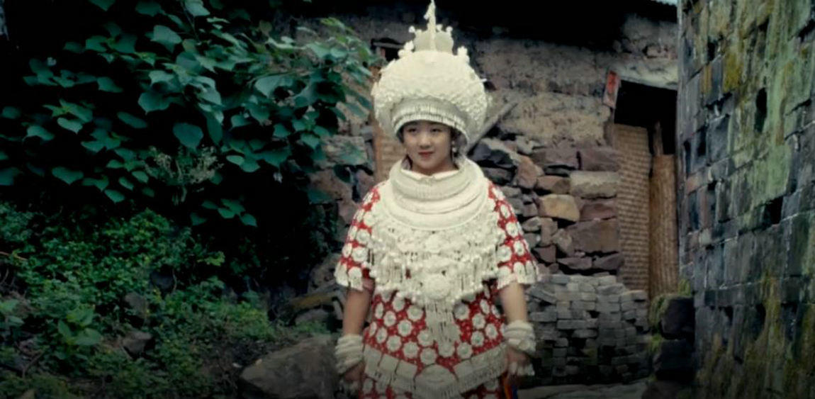 这里的女子很特别，没有几公斤的银子不能娶