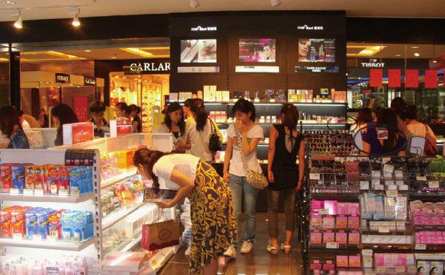 正规化妆品都要有哪些标识,没有激素的化妆品都有啥标志