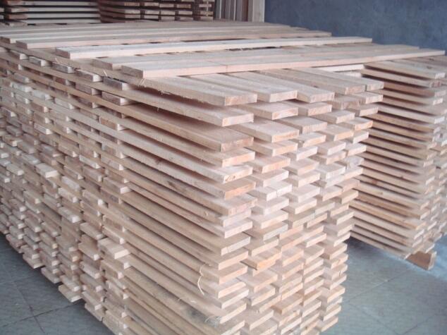 看了杨木看杉木看了杉木看杨木杨木家具到底好不好?