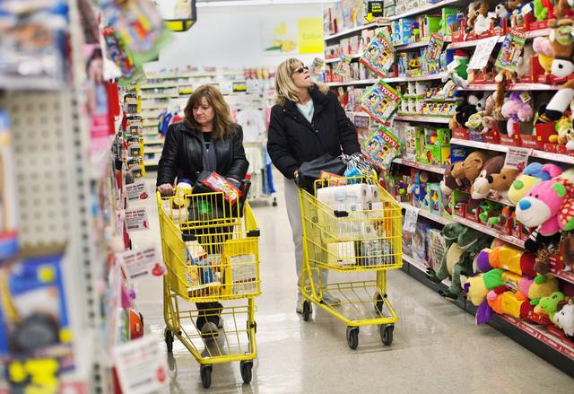 国内在“消费升级”,而美国的“一元店”却做到世界500强!