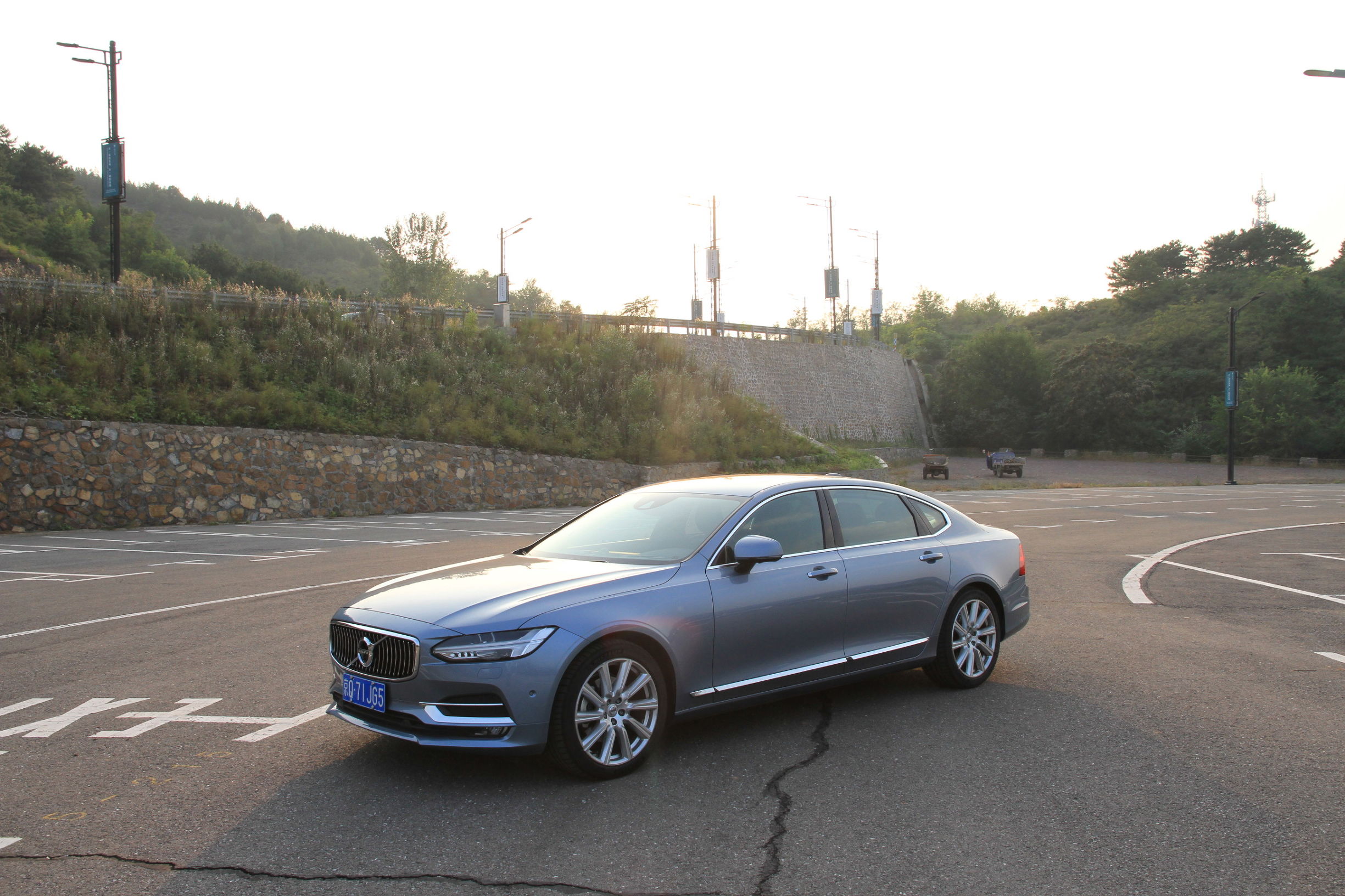 白话聊汽车,沃尔沃s902021款试驾视频