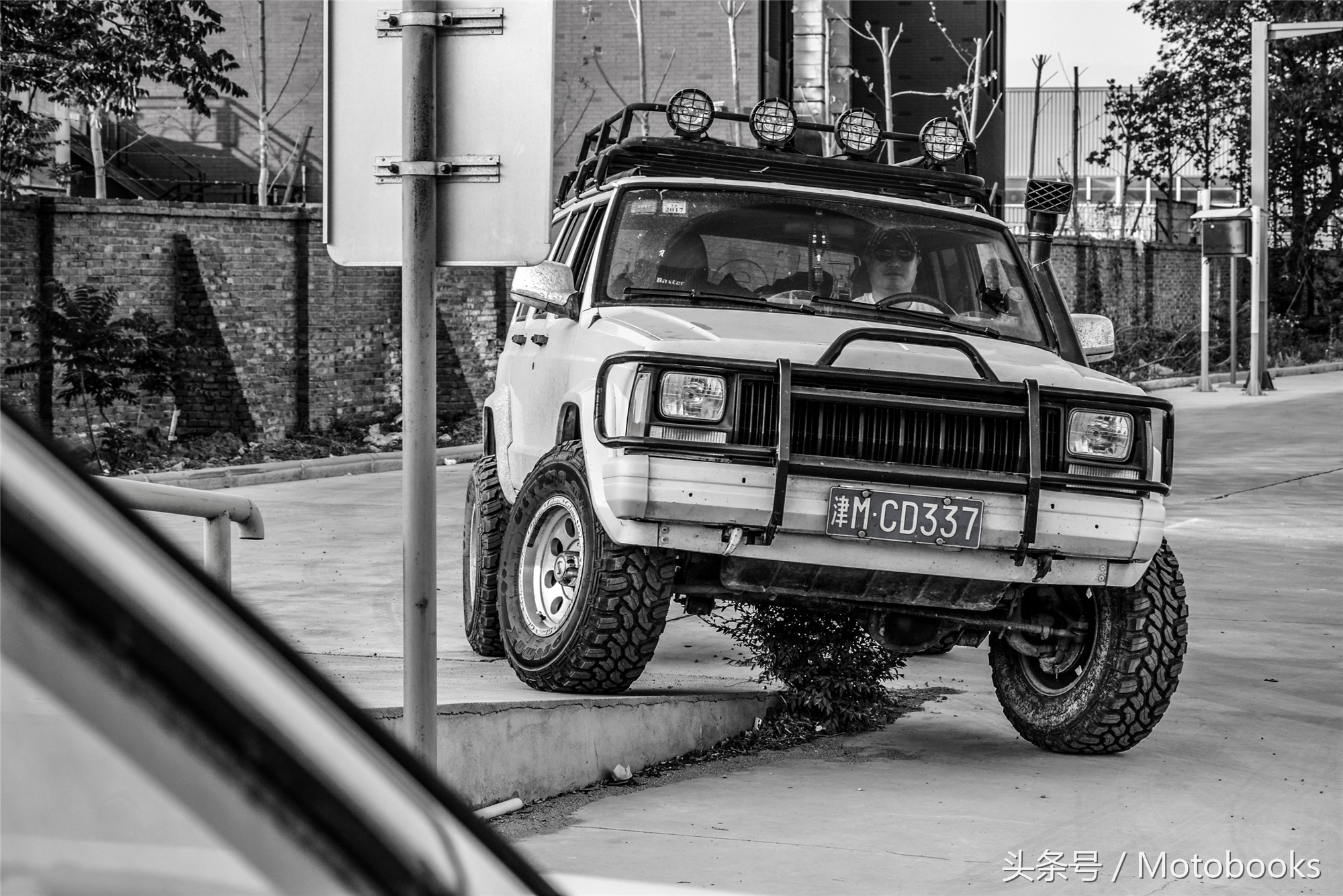 老车｜“老兵不死”1998Jeep小切诺基