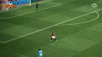 足球里如何破防守反击战术,足球如何防止被卡位