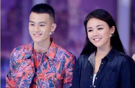 马思纯欧豪恋情坐实细腻的生日祝福语引来点赞无数