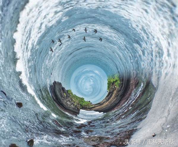 飞船到光速时间就静止了吗,光速飞船内的时间是静止的吗