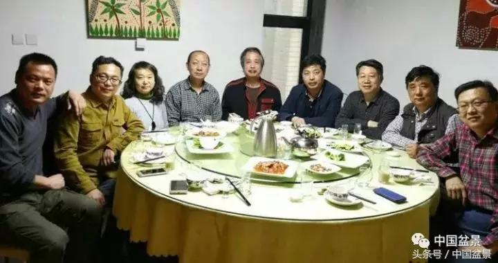 因香堂而雅集因雅仕更香堂