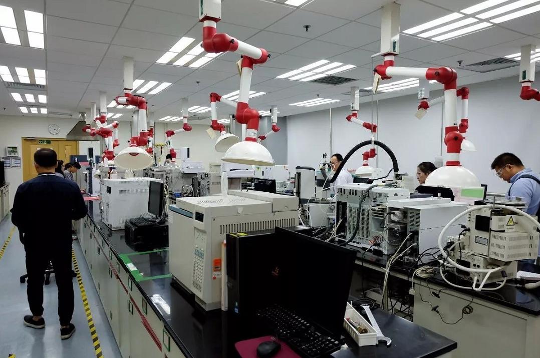 甲醛检测仪到底靠不靠谱,甲醛检测仪器为什么吹口气就超标