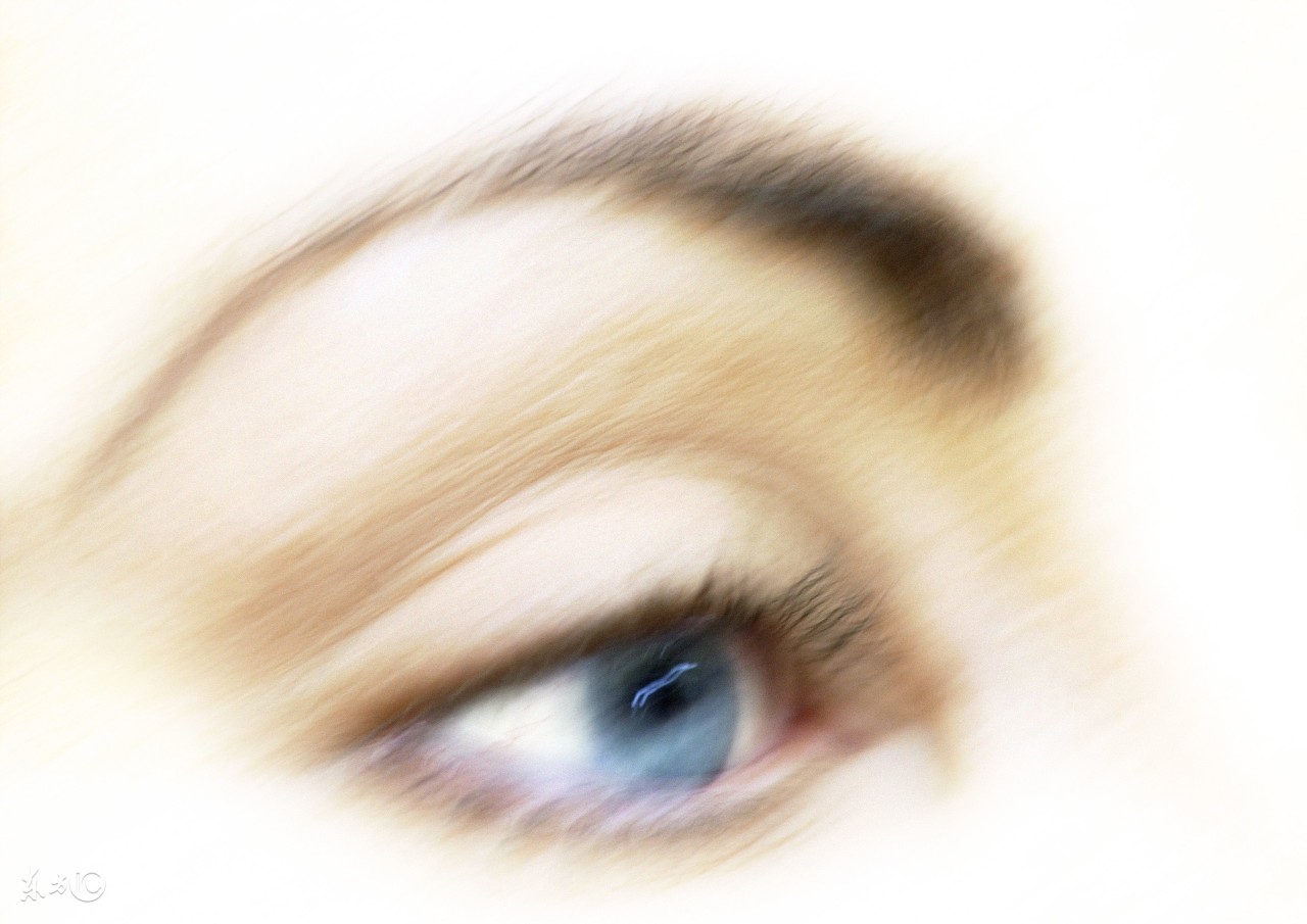 左眼眉毛睫毛脱落是怎么回事,眉毛眼睫毛脱落是什么原因