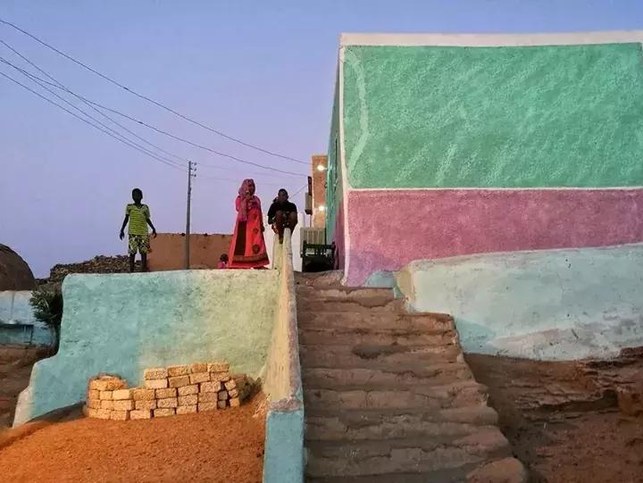 用九宫格揭密真实的故事,有故事的九宫格