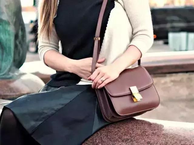 配货加限购，你有钱也买不到Celinebox了~