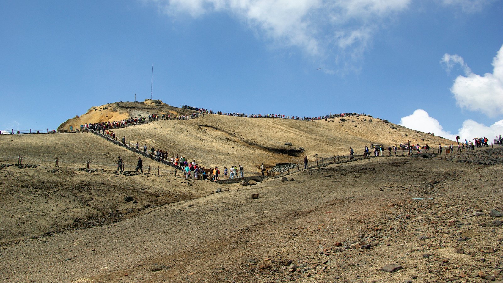 长白山北坡最高峰,长白山最高峰在哪地方