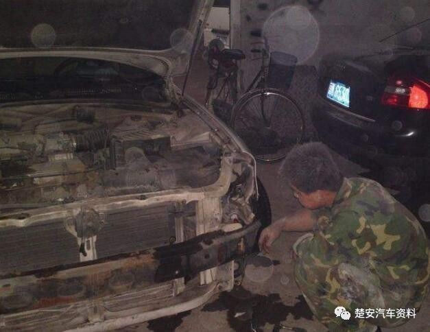 汽车钣金工用锤子敲光辉岁月,汽车钣金工绝招