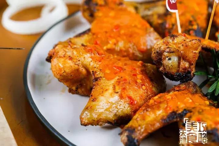 最火的网红鸡店,一周可售上千只的网红鸡