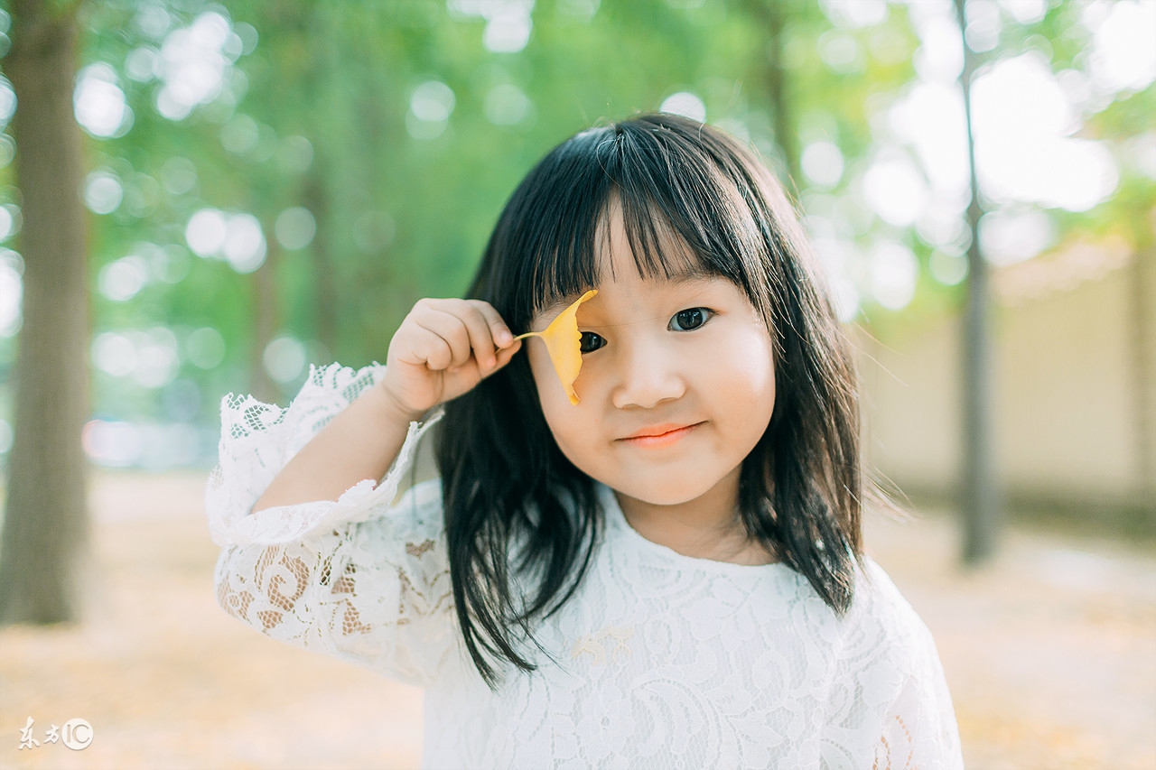 14岁女儿总是想买衣服怎么办,初三女儿太爱美了怎么办