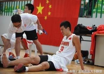 脚崴到了肿了应该怎么办,脚崴到了肿了怎么办多久可以好