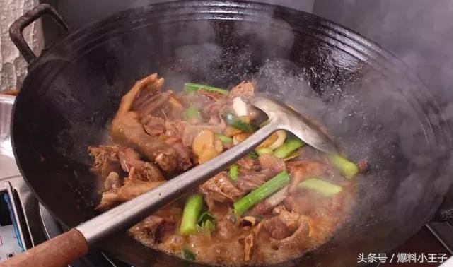 火焰醉鹅这家店回头客超多,郑州火焰醉鹅