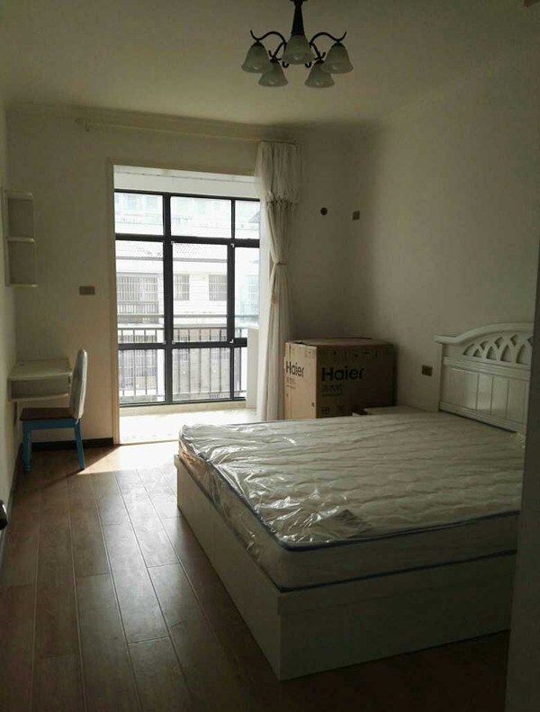 公婆买的婚房要求我们装修,公婆答应婚房装修又不给装修