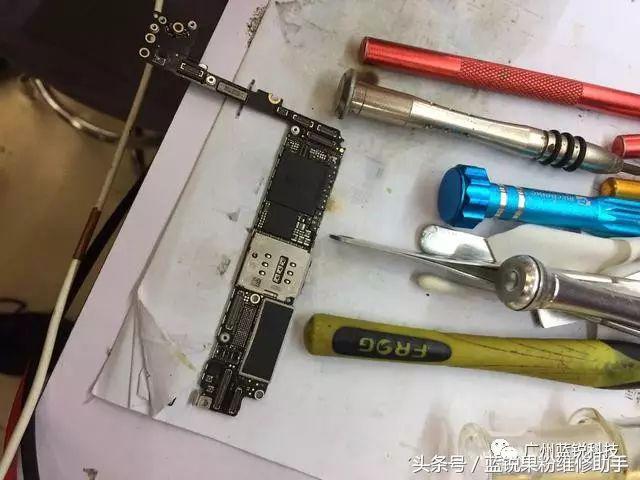 iphone7plus摔后无声音,iphone7plus摔了摄像头坏了