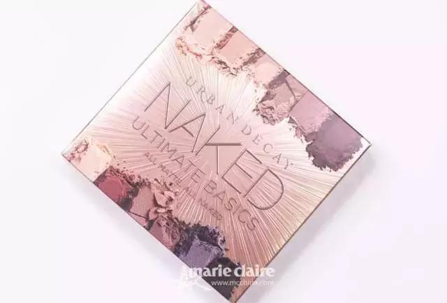 就用30块钱狂收当季爆款彩妆,“带货”女王们的梳妆台超魔性!