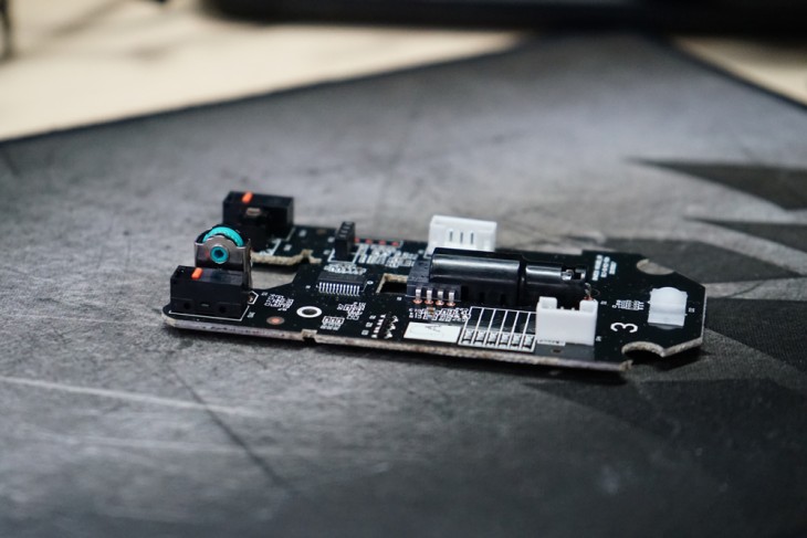 不拆开主板怎么看型号,不拆开汽车怎么看变速箱品牌