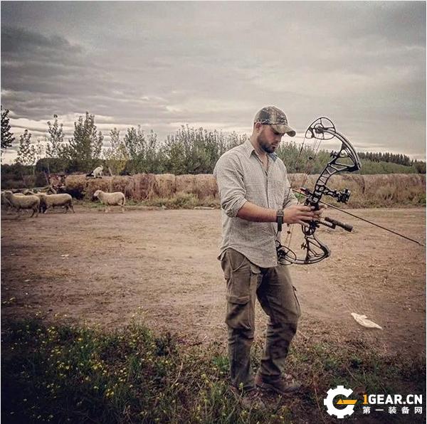 推荐一个新手也能打的准的复合弓,目前最强的复合弓