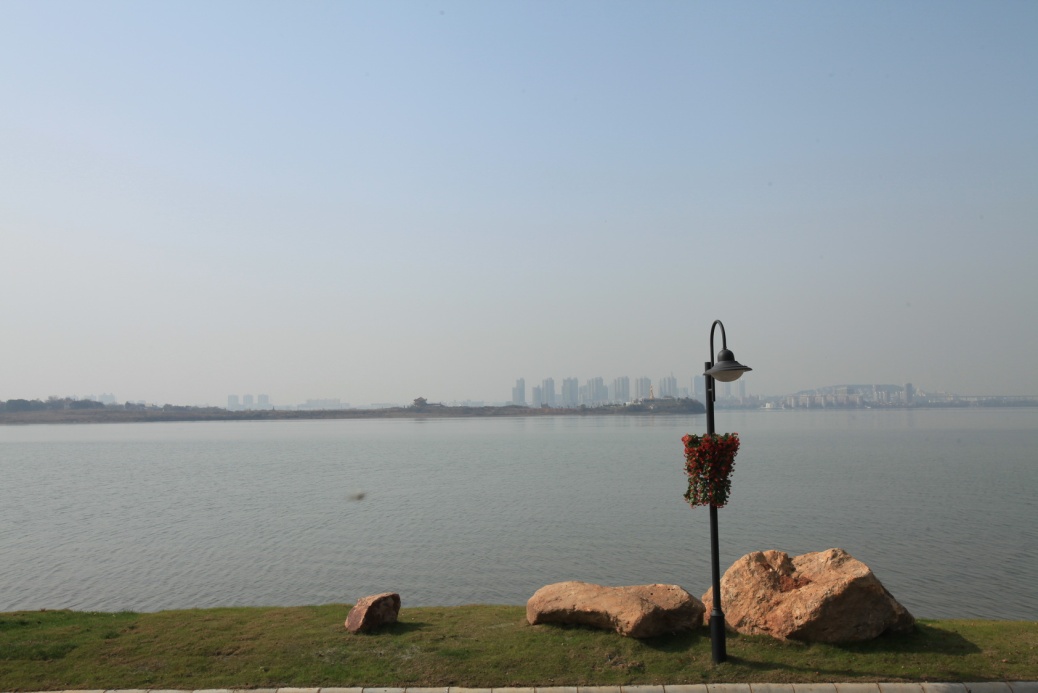 东原·纳帕溪谷:三面环湖,醉美岛墅