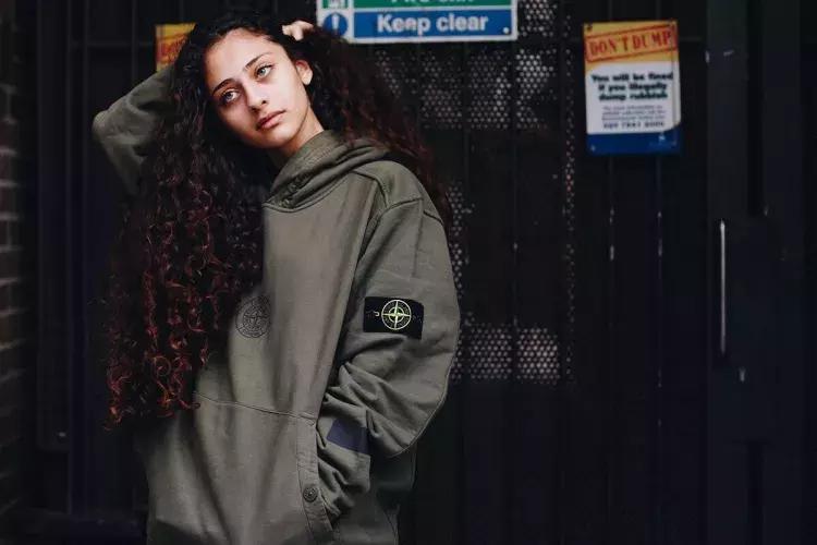 2020supreme和stoneisland的联名,supreme联名stoneisland马甲