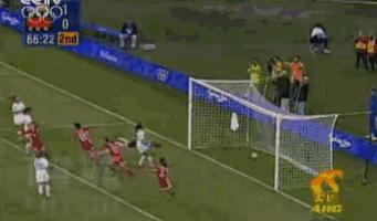 世界第一马拉多纳,她被称穿裙子的马拉多纳