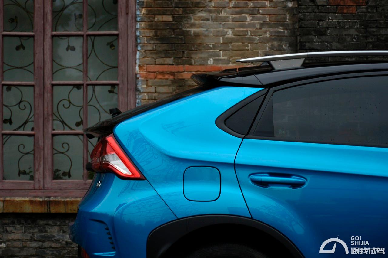 胖哥试车纳智捷u5,大陆版本的纳智捷u5试驾视频