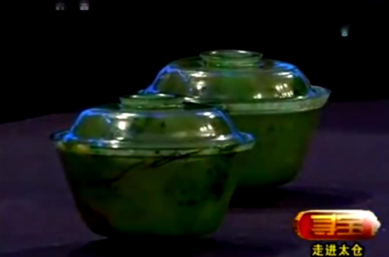 玻璃杯当翡翠鉴宝,美女带翡翠碗来鉴宝