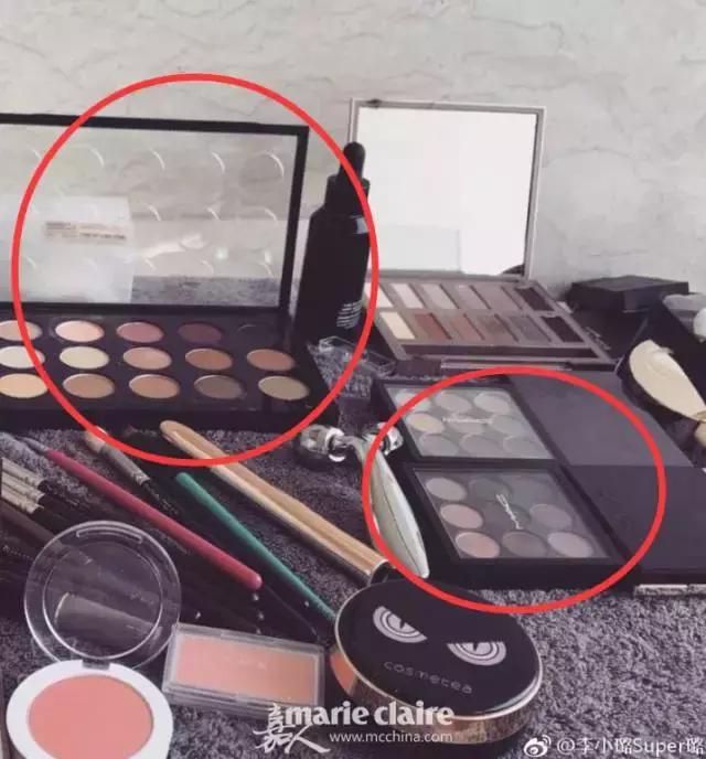就用30块钱狂收当季爆款彩妆,“带货”女王们的梳妆台超魔性!