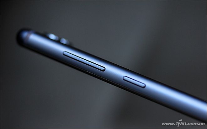 全面屏大卖,荣耀畅玩7x的优缺点