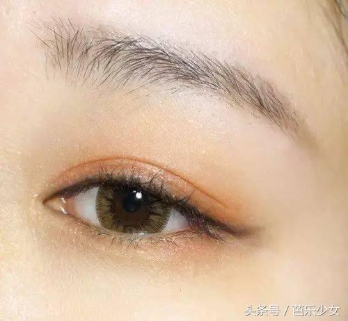 好冷冷冷冷~来一杯女明星最爱的“橙汁妆”吧