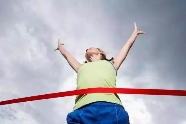 品读松野明美《不争第一的人生，好美》