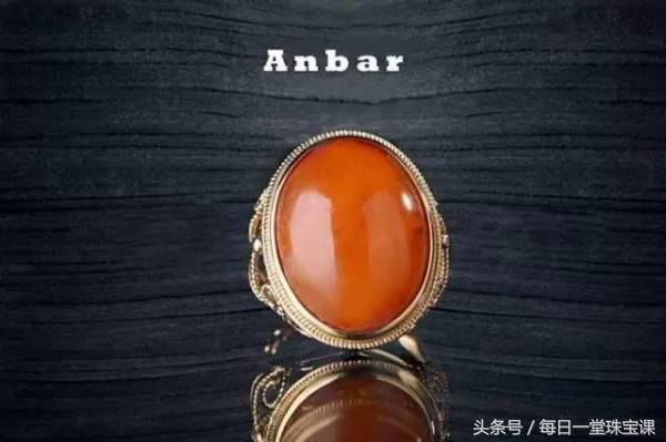 古董蜜蜡是什么,古董蜜蜡怎么形成的