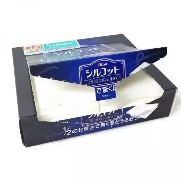 就用30块钱狂收当季爆款彩妆,“带货”女王们的梳妆台超魔性!