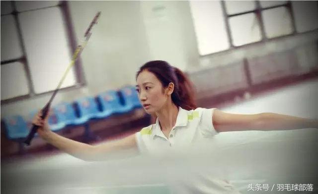 羽毛球双打十大必备经验,羽毛球双打如何提高自己的球路