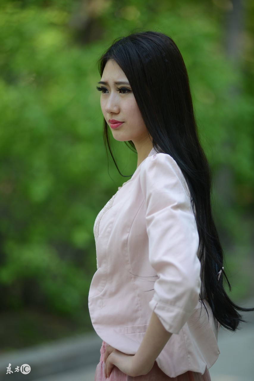 微信里,那个艳俗姑娘我没删