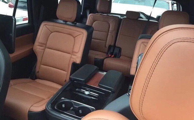 林肯领航员落地,2020款林肯领航员140万顶级车型