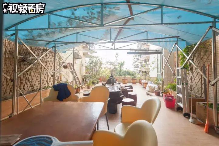 如何选择有露台的房子,顶层露台有多舒服