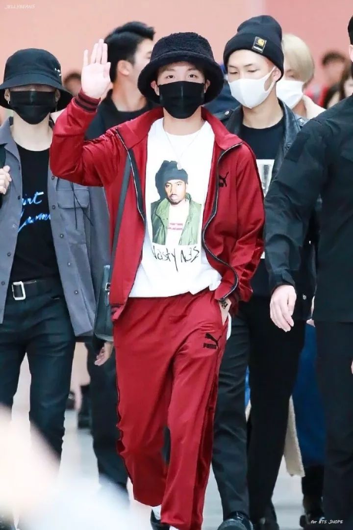 允儿穿搭,允儿短发冬季私服穿搭