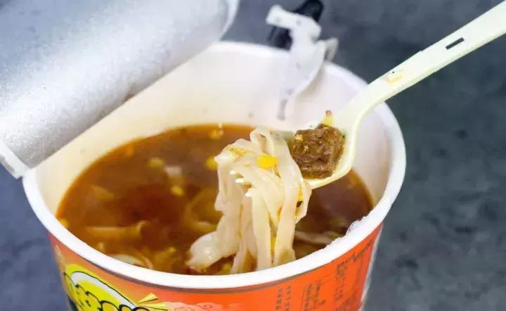 童年零食旺仔,零食一哥旺旺