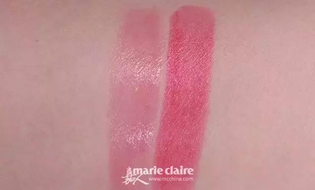 就用30块钱狂收当季爆款彩妆,“带货”女王们的梳妆台超魔性!