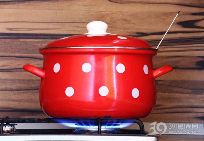 六种技巧教你煲出好鱼汤,宝宝营养汤食谱100种做法大全